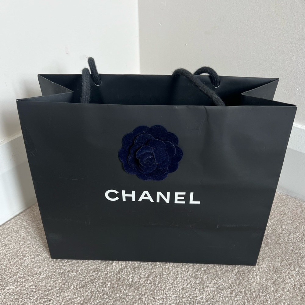 Chanel gift bag